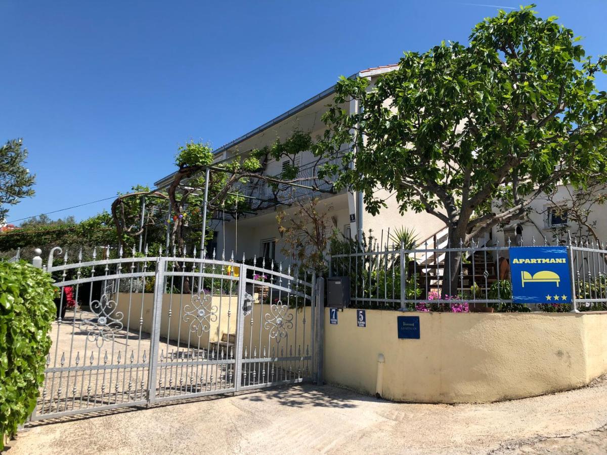 Apartmani Area Doma Trogir Exterior foto